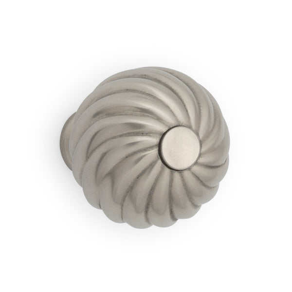 P.E. Guerin Nº 70694 — Swirl Cabinet Knob