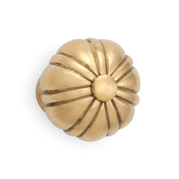 P.E. Guerin Nº 73462 — Melon Cabinet Knob